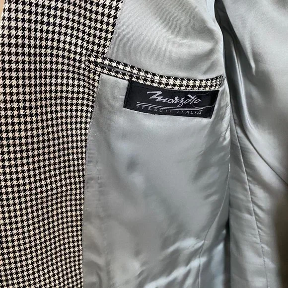 MarzottoMens black & white houndstooth sport coat